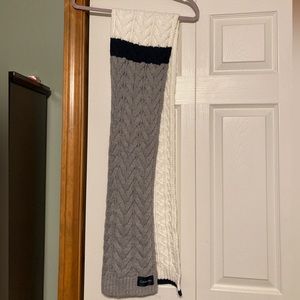 Calvin Klein cable knit scarf